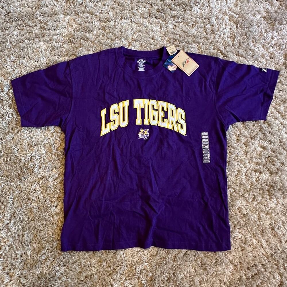 Vintage NWT Men's X-Large Embroidered LSU Tigers P2 T-shirt